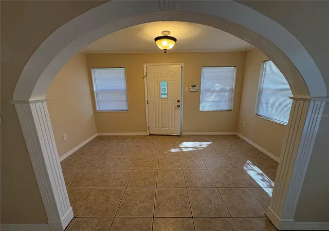 2nd image of 8351 Wakeford Rd, Lake Wales, FL 33898 | MLS# B4902247