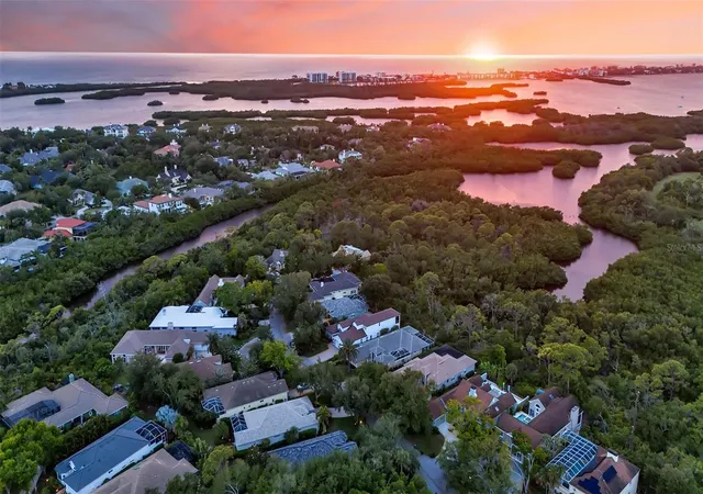 Photo 2 of Single family home for sale at 156 Bishops Ct Rd, Osprey, FL 34229 | MLS# A4691664 | Listing updated on 2026-09-23