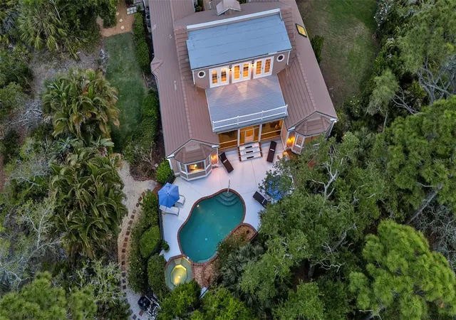 Photo 4 of Single family home for sale at 156 Bishops Ct Rd, Osprey, FL 34229 | MLS# A4691664 | Listing updated on 2026-09-23