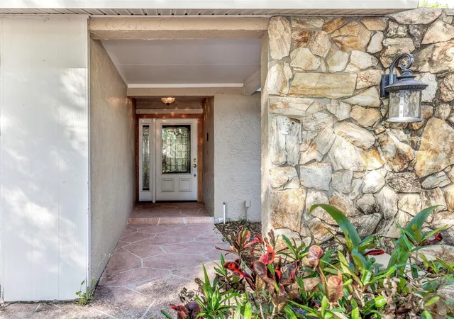 Photo 4 of Single family home for sale at 4101 Windtree Dr, Tampa, FL 33624 | MLS# TB8502526 | Listing updated on 2026-08-31