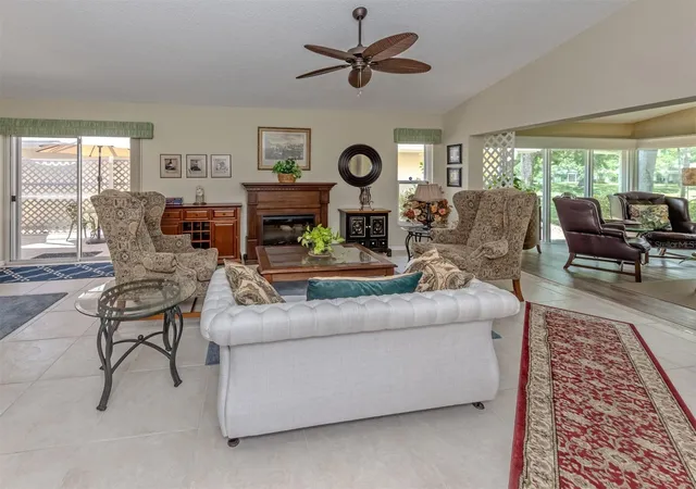 Photo 3 of House for sale at 525 Clubside Cir #53, Venice, FL 34293 | MLS# N6144117 | Listing updated on 2026-10-21