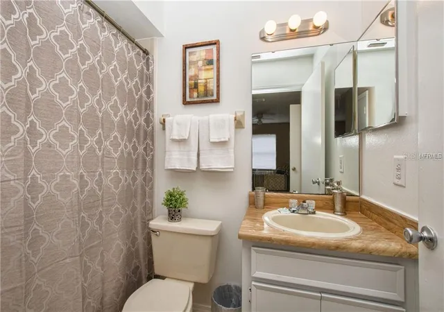 Photo 3 of Condo for sale at 4160 Pershing Pointe Pl #1, Orlando, FL 32822 | MLS# S5148788 | Listing updated on 2026-10-28