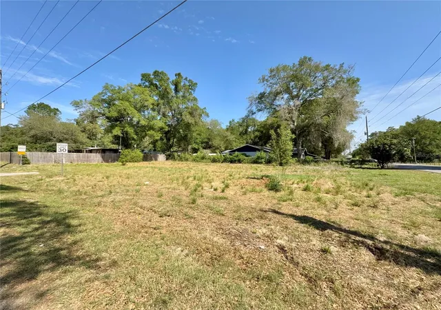 Homes for sale in Morriston, FL | Tbd Nw 12Th Ln, Morriston, FL 32668 | MLS# GC539868