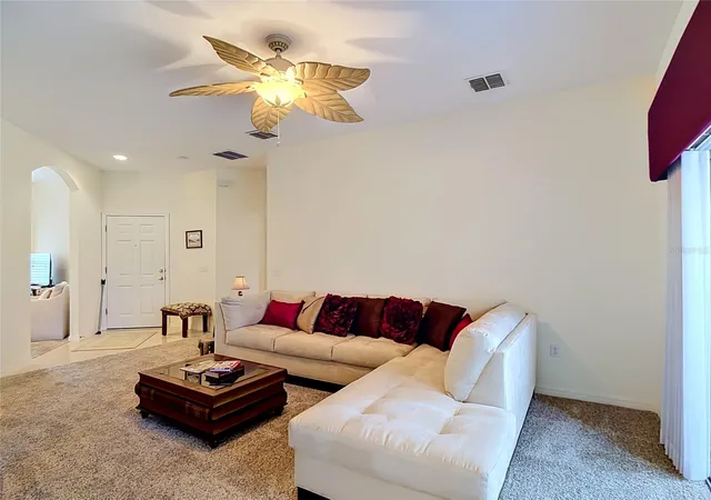 5th image of 107 Verona Dr, Kissimmee, FL 34759 | MLS# S5148791