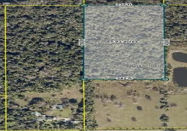 Photo 3 of Sale Pending at 1260 Myrtle St, Sanford, FL 32771 | MLS# O6402898 | Listing updated on 2026-10-04