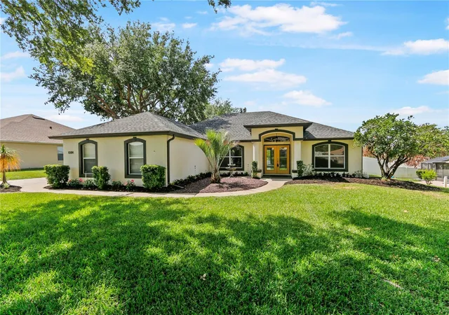 Photo 2 of Single family home for sale at 10814 Vineyard Ct, Clermont, FL 34711 | MLS# O6402901 | Listing updated on 2026-08-25