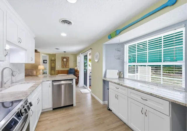 Photo 3 of Single family home for sale at 4166 Pompano Rd, Venice, FL 34293 | MLS# A4691678 | Listing updated on 2026-09-02