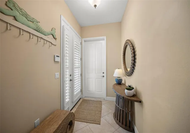 4th image of 229 Sapphire Lake Dr #201, Bradenton, FL 34209 | MLS# A4691681