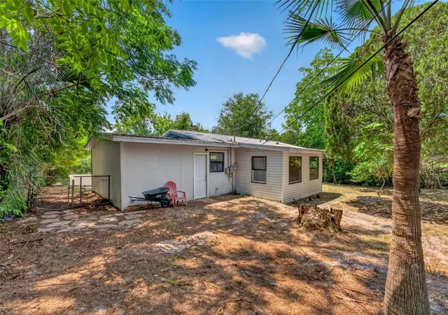 Homes for sale in Deltona, FL | 700 S Wellington Dr, Deltona, FL 32725 | MLS# O6402907