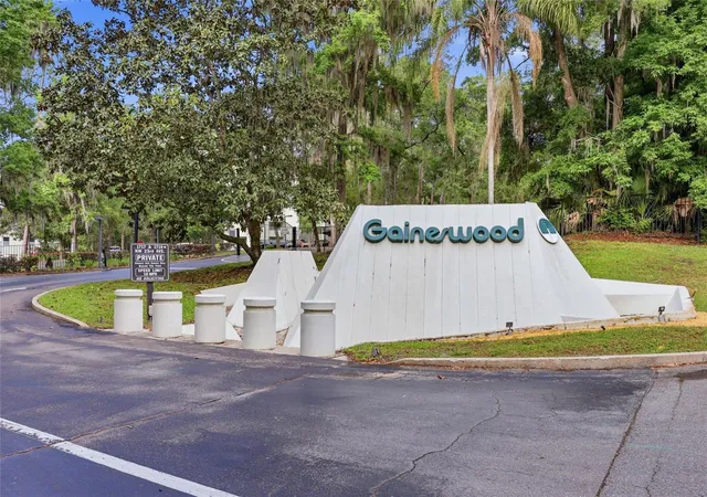 Homes for sale in Gainesville, FL | 1719 Nw 23rd Ave #3E, Gainesville, FL 32605 | MLS# GC539869