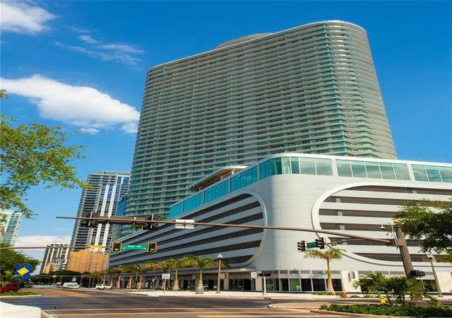 Condo for sale at 400 Central Ave #1003, Saint Petersburg, FL 33701 | MLS# TB8502577 | Listing updated on 2026-09-19