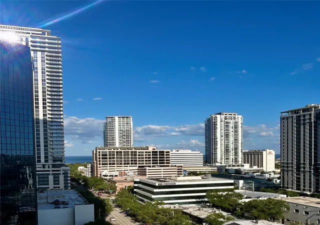Photo 4 of Condo for sale at 400 Central Ave #1003, Saint Petersburg, FL 33701 | MLS# TB8502577 | Listing updated on 2026-09-19