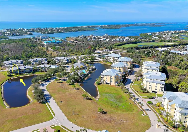 4th image of 10700 Lemon Creek Loop #103, Englewood, FL 34224 | MLS# D6147246