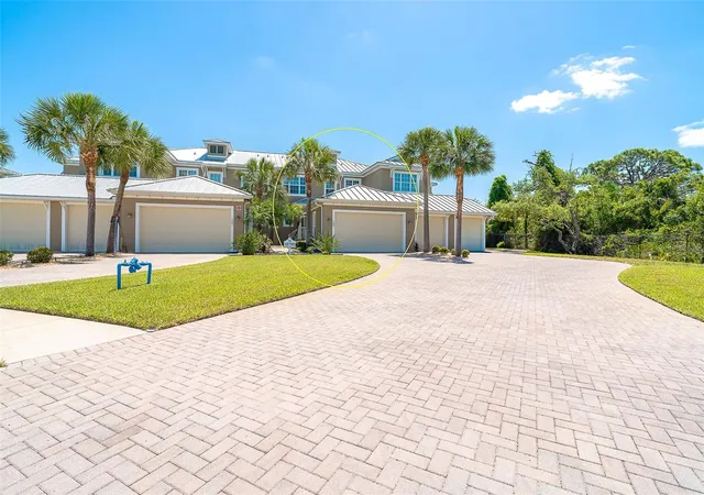 2nd image of 10700 Lemon Creek Loop #103, Englewood, FL 34224 | MLS# D6147246
