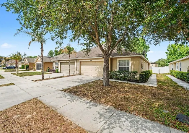 Homes for sale in Brooksville, FL | 9096 Southern Charm Cir, Brooksville, FL 34613 | MLS# TB8502594