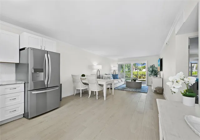 5th image of 2850 Gulf Of Mexico Dr #5, Longboat Key, FL 34228 | MLS# A4691701