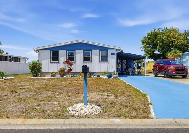 1st image of 6167 Oriole Blvd, Englewood, FL 34224 | MLS# D6147248