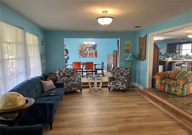 3rd image of 25446 Sw 5 Ave, Newberry, FL 32669 | MLS# GC539876