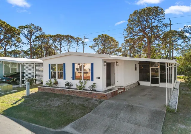 2nd image of 177 S Fiji Cir, Englewood, FL 34223 | MLS# C7525467
