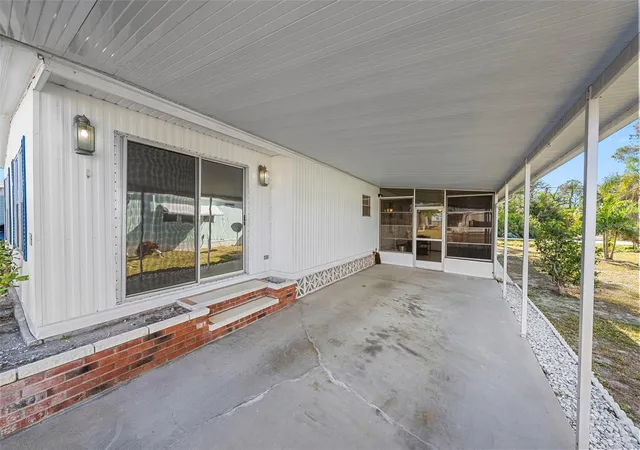 3rd image of 177 S Fiji Cir, Englewood, FL 34223 | MLS# C7525467