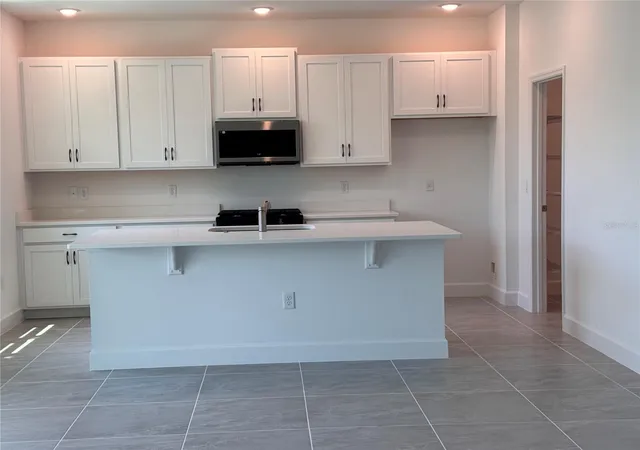 5th image of 4299 Laurel Site Loop, Apopka, FL 32712 | MLS# O6402977