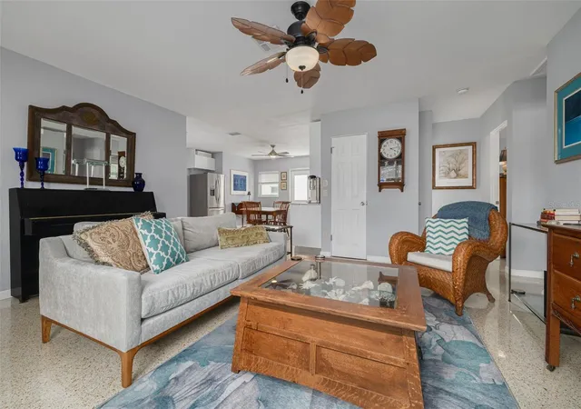 Homes for sale in Gulfport, FL | 1099 52Nd St S, Gulfport, FL 33707 | MLS# TB8502656