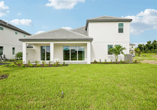 Photo 1 of Single family home for sale at 7574 Hawkstone Dr, Sarasota, FL 34241 | MLS# R4911160 | Listing updated on 2026-09-22