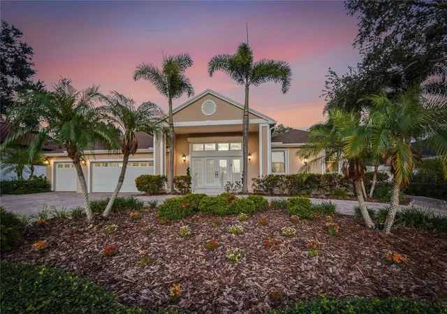 Homes for sale in Belleair Bluffs, FL | 121 Harbor View Ln, Belleair Bluffs, FL 33770 | MLS# TB8502667