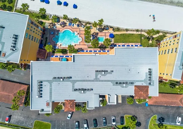 2nd image of 16500 Gulf Blvd, NORTH REDINGTON BEACH, FL 33708
