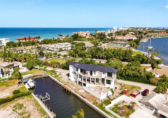 3rd image of 530 Jessmyth Dr, Longboat Key, FL 34228 | MLS# A4691731