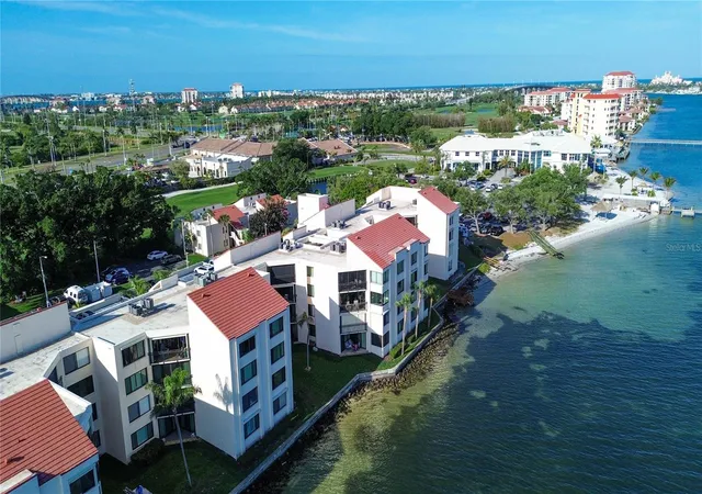 Listing Photo 5 - Condo for sale in building located at 5825 Puerta Del Sol Blvd S, ST PETERSBURG, FL 33715 - Unit #265
