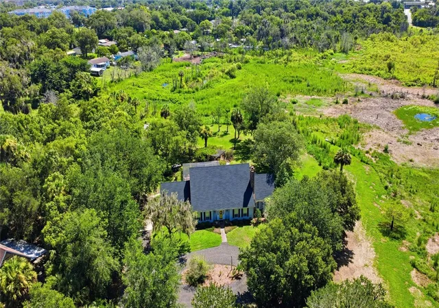 3rd image of 1245 Westoak Dr, Deland, FL 32720 | MLS# V4948779