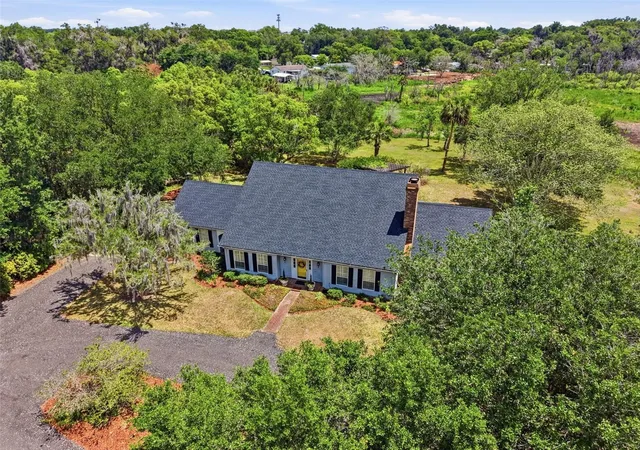 4th image of 1245 Westoak Dr, Deland, FL 32720 | MLS# V4948779