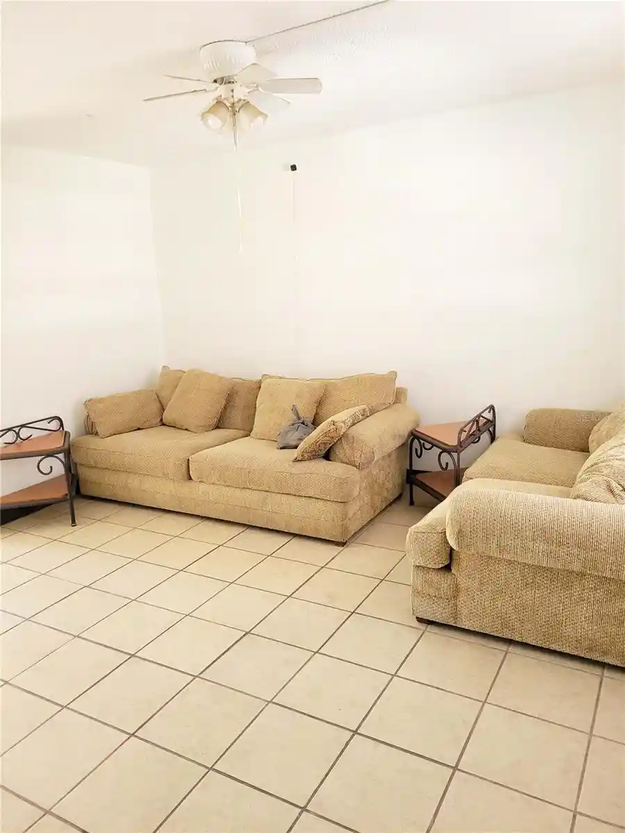 Listing Photo 15 - Condo for sale in 914 Sw 8Th Ave located at 914 Sw 8Th Ave, Gainesville, FL 32601 - Unit #26