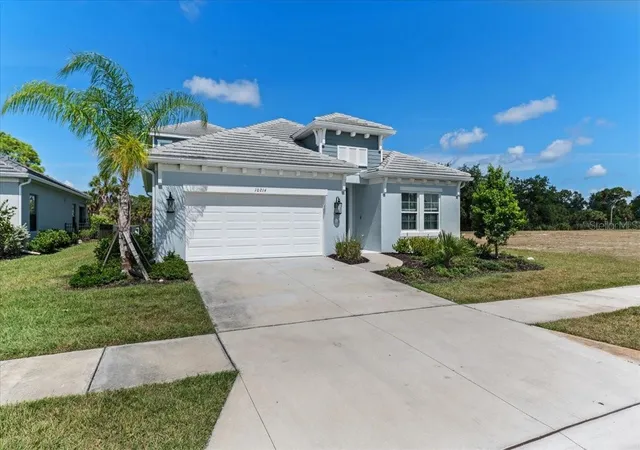 2nd image of 10214 Crystal Isles Cir, Sarasota, FL 34241 | MLS# A4691742