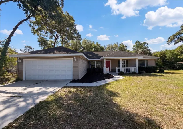 Photo 1 of Sale Pending at 517 Bahia Cir Run, Ocala, FL 34472 | MLS# O6403017 | Listing updated on 2026-09-29