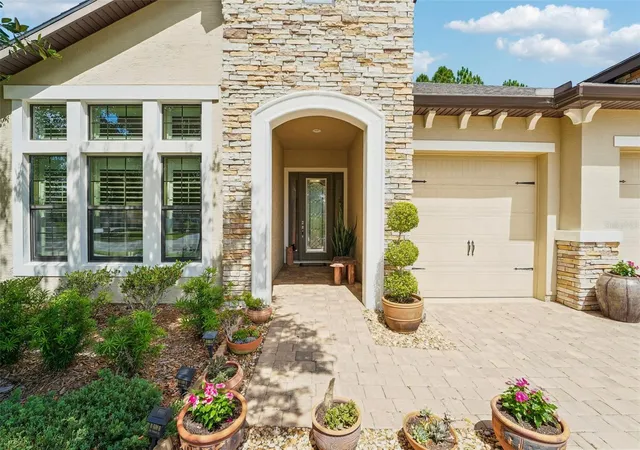 2nd image of 648 Southlake Dr, Ormond Beach, FL 32174 | MLS# O6403036