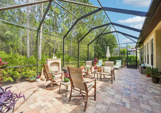 3rd image of 648 Southlake Dr, Ormond Beach, FL 32174 | MLS# O6403036