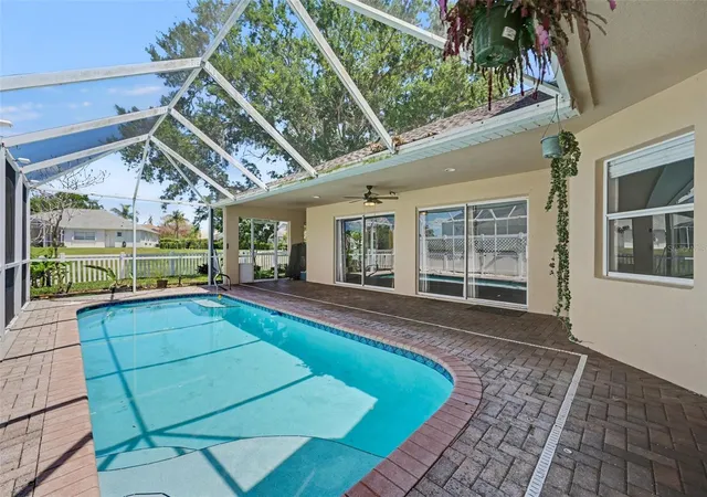 5th image of 3621 Tipperary Dr, Merritt Island, FL 32953 | MLS# O6403065