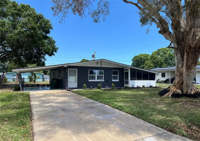 Photo 1 of Single family home for sale at 2578 Coventry Rd, Melbourne, FL 32935 | MLS# S5148836 | Listing updated on 2026-08-27