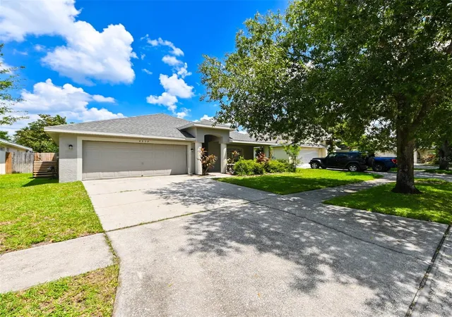Homes for sale in Lutz, FL | 4517 Wild Plum Ln, Lutz, FL 33558 | MLS# TB8502775