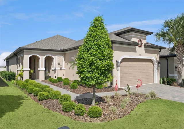 Photo 3 of Single family home for sale at 959 Braewood Dr, Clermont, FL 34715 | MLS# G5111687 | Listing updated on 2026-08-29