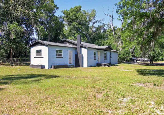Photo 2 of Single family home for sale at 1308 Sw 5th Street, Ocala, FL 34471 | MLS# TB8502778 | Listing updated on 2026-09-11