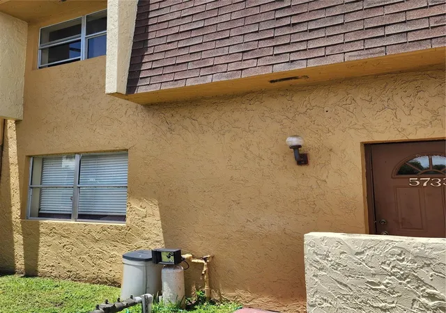 3rd image of 5733 Blueberry Ct #119, Lauderhill, FL 33313 | MLS# C7525483