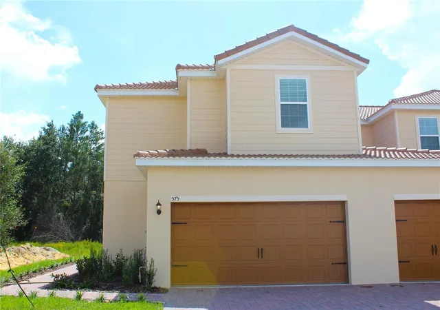 Photo 1 of Townhouse for sale at 575 Bay Leaf Dr, Kissimmee, FL 34759 | MLS# O6403148 | Listing updated on 2026-06-15
