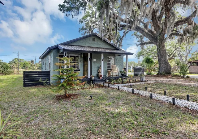3rd image of 1806 Redding Pl, Sanford, FL 32771 | MLS# O6403168