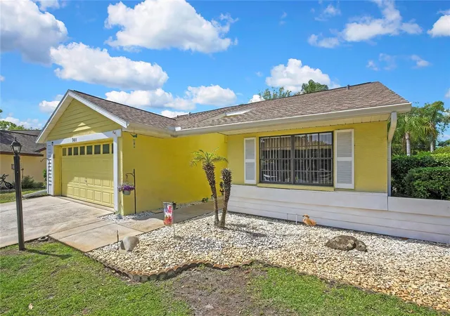 3rd image of 7411 Baltusrol Dr, New Port Richey, FL 34654 | MLS# W7885291