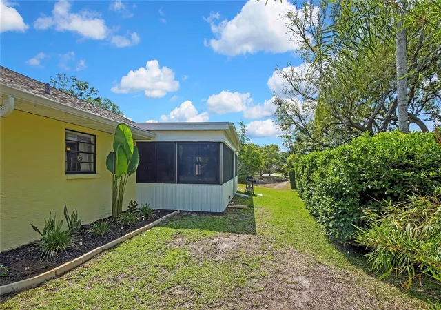 33rd image of 7411 Baltusrol Dr, New Port Richey, FL 34654 | MLS# W7885291