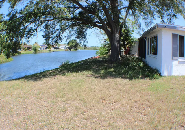 5th image of 3507 Landale Dr, Holiday, FL 34691 | MLS# TB8502914