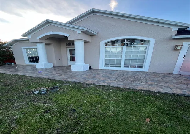 Photo 3 of Single family home for sale at 823 Ognon Ct, Kissimmee, FL 34759 | MLS# S5148867 | Listing updated on 2026-07-06